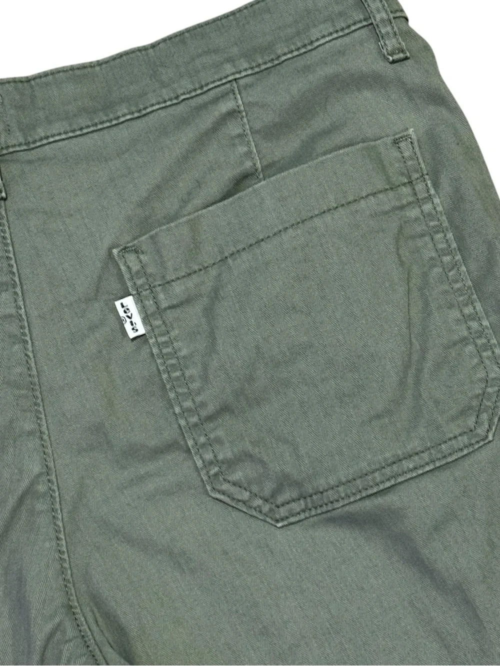 LEVI’S Chino Shorts 34 Olive (Tagged W30) $65 Retail NWOT